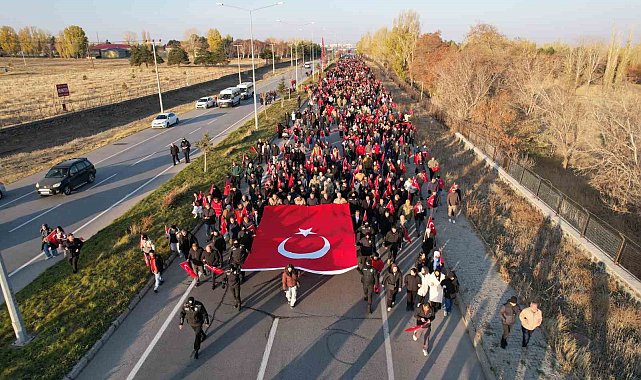 Erzurum'da 148 yıl önceki kahramanlık ruhu bir kez daha yaşatıldı