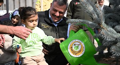 Erzurum'da 3 bin fidan toprakla buluştu