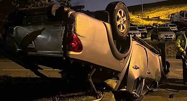 Erzurum'da kamyonet takla attı: 1 yaralı