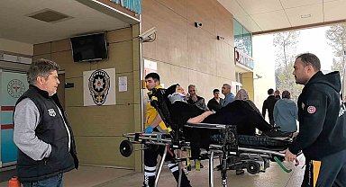 Eşine otomobil kullanmayı öğretirken şarampole uçtular