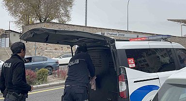 Eşinin bıçakladığı adam, eşini adliye çevresinde pompalı tüfek ile bekledi