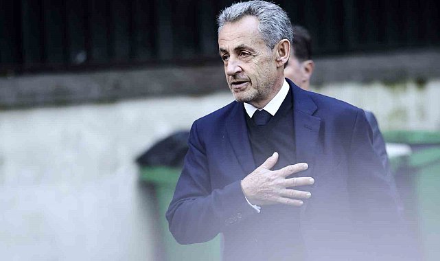 Eski Fransa Cumhurbaşkanı Sarkozy'nin hakkındaki 1 yıllık hapis cezasına temyiz başvurusu reddedildi