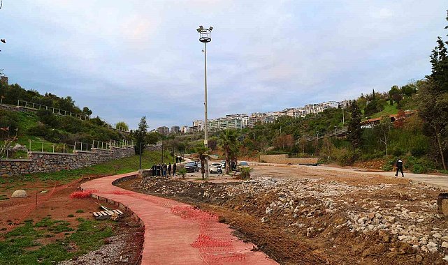 Eskihisar'a yeni yürüyüş yolu, bisiklet yolu ve otopark yapılıyor