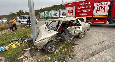 Eskişehir'de feci kaza: 2 ağır yaralı