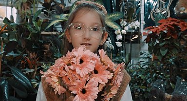 Esnaf ve vatandaşlar öğretmenler için kamera karşısına geçti