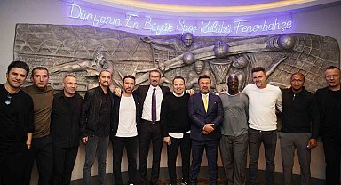 Fenerbahçe'nin eski yıldızları derbi öncesi bir araya geldi
