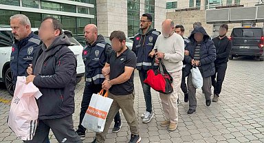 FETÖ'nün yeni yapılanmasına yönelik operasyonda gözaltına alınan 1 kişiye ev hapsi