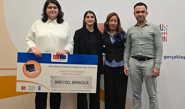 "Fikrim Gelecek" Hackathonu'nda Manisa'ya birincilik geldi