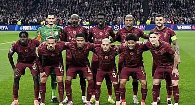 Galatasaray, Ajax'ı deplasmanda yenen ilk Türk takımı oldu