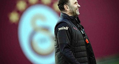 Galatasaray'da Osimhen antrenmanda yer aldı