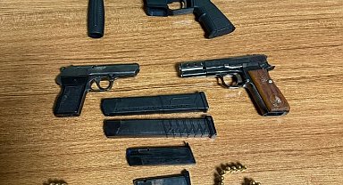 Gardıroptan cephanelik çıktı: Kardeşler "Hasmımız çok" savunması yaptı