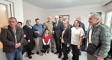 Garnizon Komutanı Ala'dan görme engellilere yakın ilgi