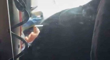 Gaziantep'te otobüs şoförü direksiyon başında video izlerken görüntülendi