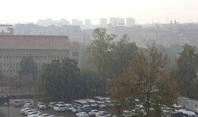 Gaziantep'te sağanak yağış etkili oldu