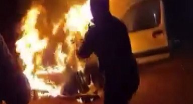 Gaziantep'te yanan araca cezaevi personeli müdahale etti, Bakan Tunç tebrik etti