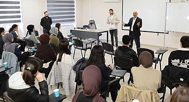 Gebze'e Başkan Büyükgöz gençlerle buluştu