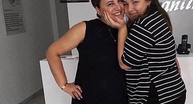 Genç kıza, öldürülen annesini ölümle tehditten 2 yıl 6 ay hapis