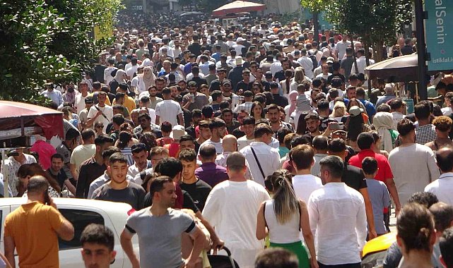 Genç nüfusta işsizlik yüzde 15,3'e geriledi