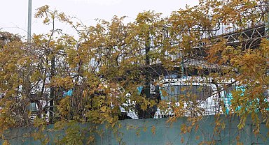 Geri dönüşüm tesisindeki koku ekipleri harekete geçirdi