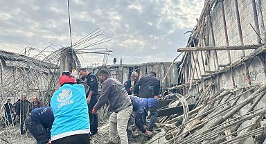 Göçük altından çıkarılan 2 çocuk işçi hayatını kaybetti