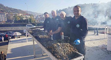 Hamsi bolluğu festivali geri getirdi