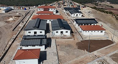 Hayvan Bakımevi Ve Doğal Yaşam Alanı yükseliyor