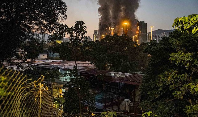 Hong Kong'daki yangın faciasında can kaybı 36'ya yükseldi