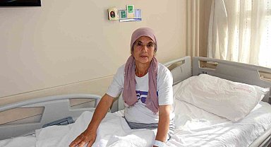 İç organları ters olan hastanın safra kesesi ameliyatı başarıyla yapıldı