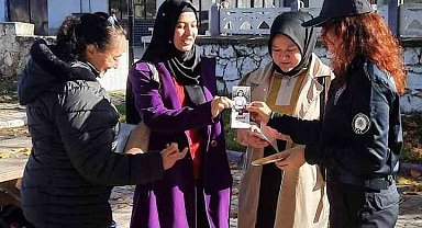 İhsaniye'de vatandaşlara kadına şiddetle mücadele anlatıldı