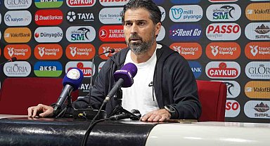 İlhan Palut: "Duran toptan da olsa bir golle değerli galibiyet aldık"