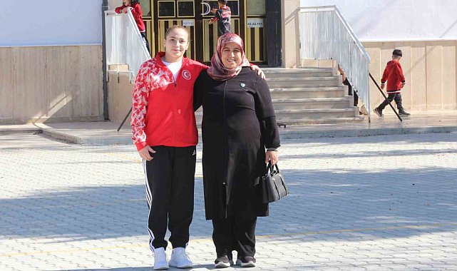 İlkokuldaki yakantop turnuvasından, halterde Avrupa Şampiyonası'na