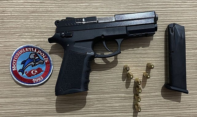İş yerini kurşunlayacaklardı, polisin dikkati sayesinde yakalandılar