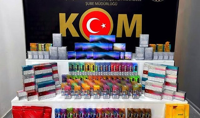 Isparta'da kaçakçılık operasyonunda çok sayıda kaçak tütün ürünü ele geçirildi