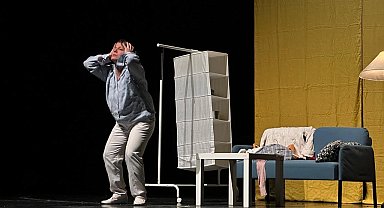 İstanbul Bakırköy'de kadına şiddete karşı anlamlı program