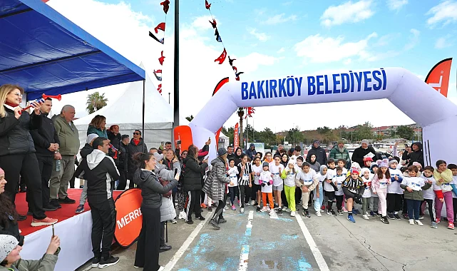 İstanbul Bakırköy'de "Öğretmenler Günü Koşusu" düzenleniyor