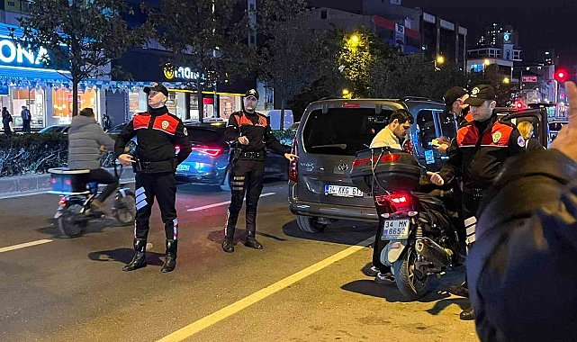 İstanbul Emniyet Müdürü Yıldız, Esenyurt'ta denetimlere katıldı