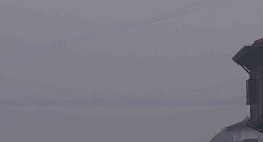 İstanbul güne yoğun sisle uyandı