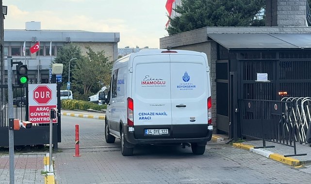 İstanbul'da gıda zehirlenmesinde ölen annenin cenazesi Adli Tıp Kurumu'na getirildi