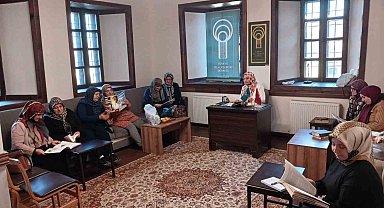 İşte kitap kurdu Dadaş ev hanımları