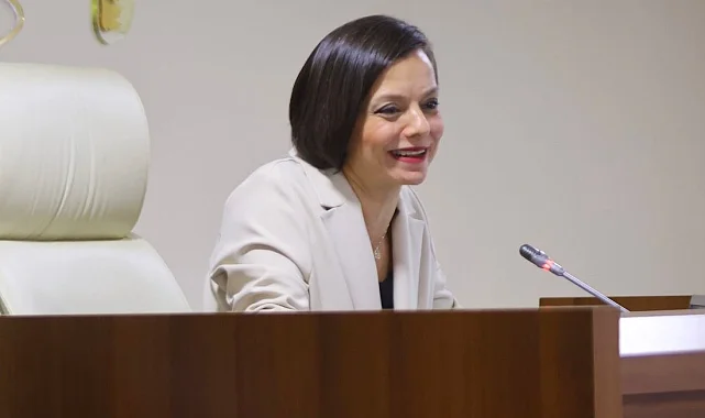 İzmir Karabağlar'da Başkan Kınay muhtarlarla yıl sonu değerlendirmesinde