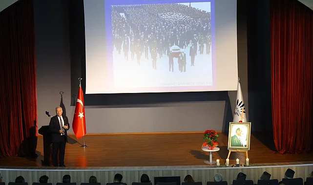 İzmir Karabağlar'da duygu dolu 10 Kasım söyleşisi