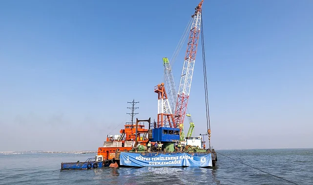 İzmir Körfezi için kritik buluşma... 21 bilim insanı Körfez için çalışacak