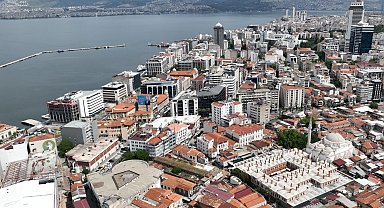 İzmir Tarihi Liman Kenti UNESCO'da kalıcı liste yolunda... Dosya 2026'da sunulacak, gözler 2028'de