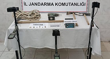 Jandarmadan kaçak kazıya suçüstü