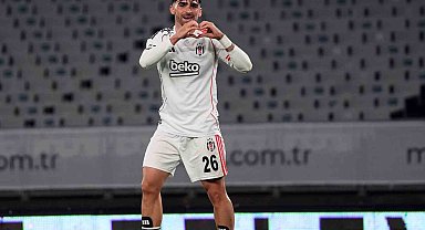 Jota Silva ilk kez 11'de başladığı maçta golünü attı