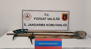 Kaçak kazı yaparken suçüstü yakalandılar