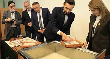 Kağıtta açan çiçekler sergisi SEKA'da açıldı