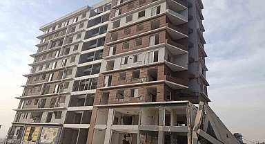 Kahramanmaraş'ta ağır hasarlı binaların yıkımında sona gelindi