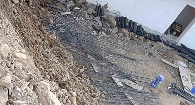 Kahramanmaraş'ta toprak kayması: Yapım aşamasındaki 6 ev zarar gördü