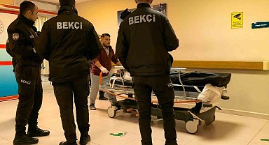 Kaldırımda durup tartıştığı kişiye ateş açtı